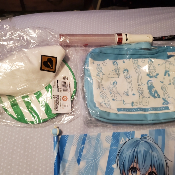 Anime/Game Merch Bundle - Picture 2 of 12